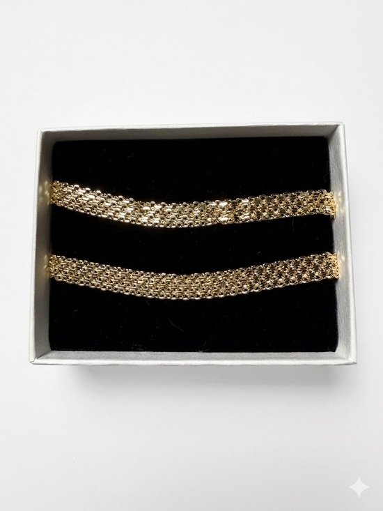 Jewelry - Gold Mesh Link Necklace - Women's Jewelry